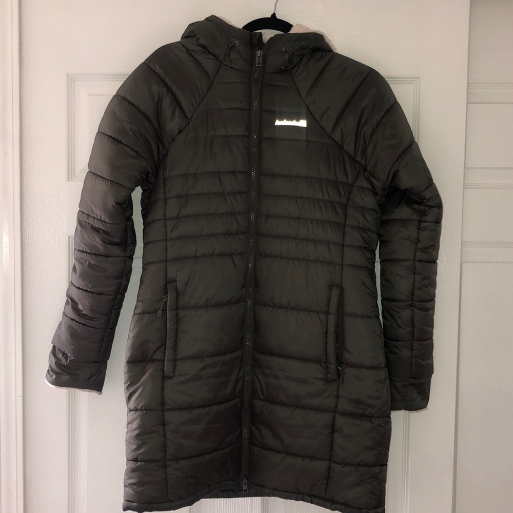 Avalanche winter long puffer coat thigh high size: Medium color: green olive